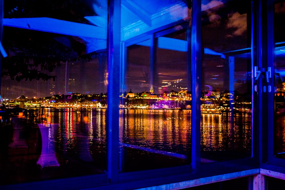 premium djs-hyra dj-stockholm-vacker vy över vattnet på djugården
